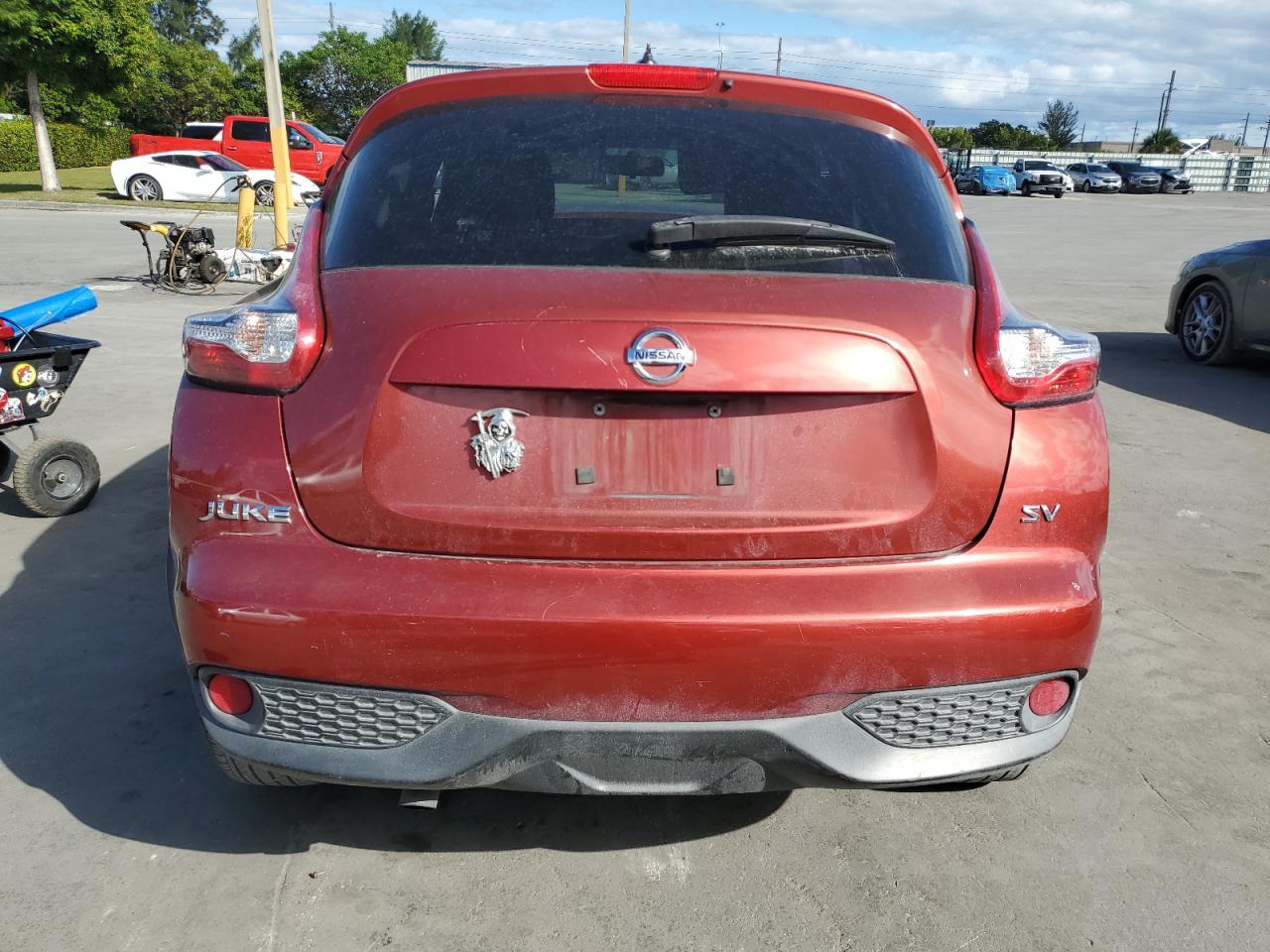 2015 Nissan Juke S VIN: JN8AF5MR1FT502858 Lot: 92278775