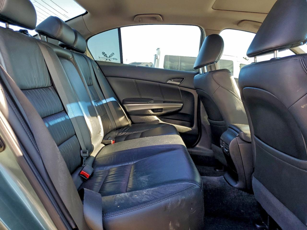 2010 Honda Accord Exl VIN: 1HGCP3F84AA028193 Lot: 94593705