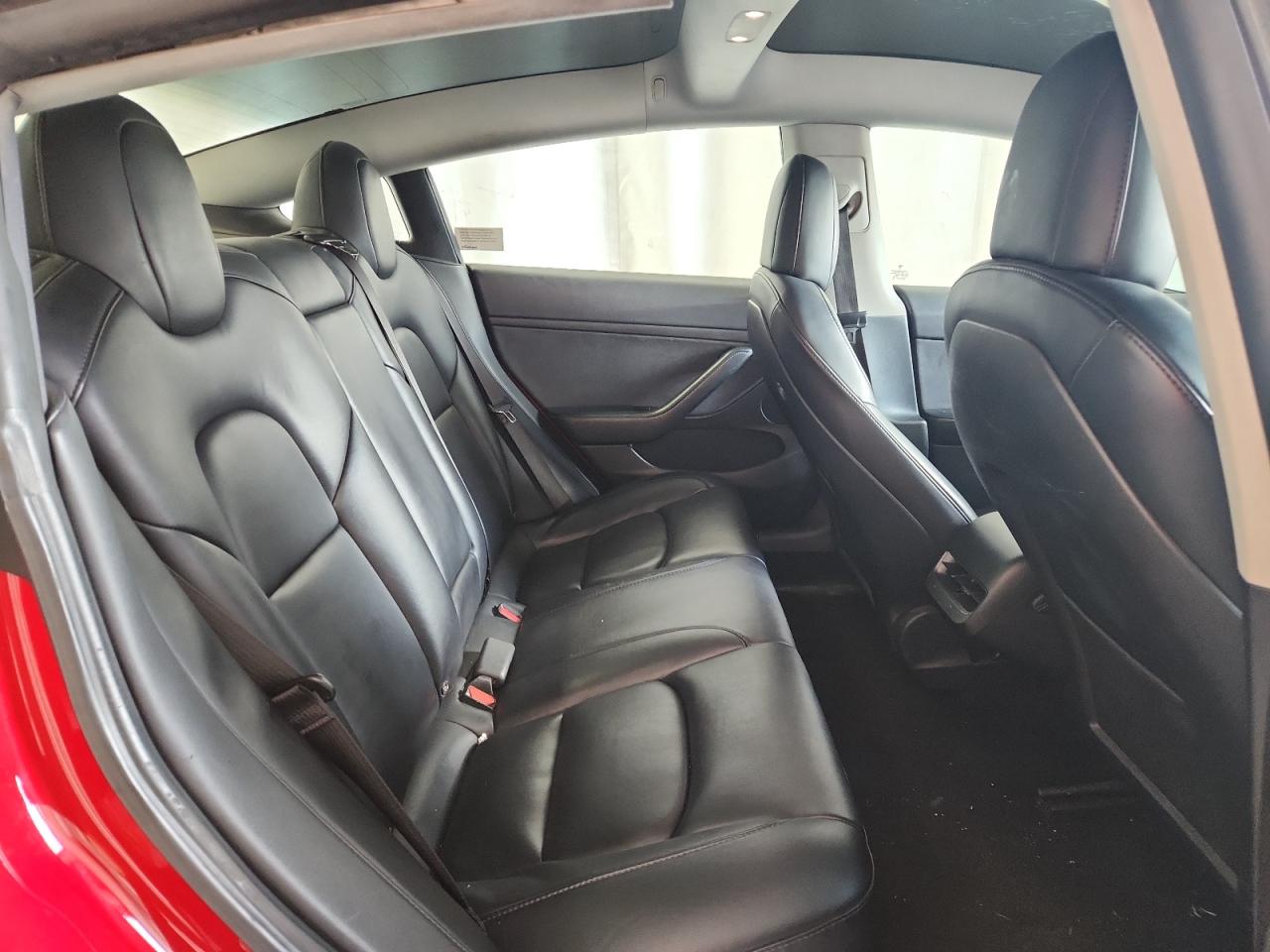 2022 Tesla Model 3 VIN: 5YJ3E1EA5NF368639 Lot: 92948405