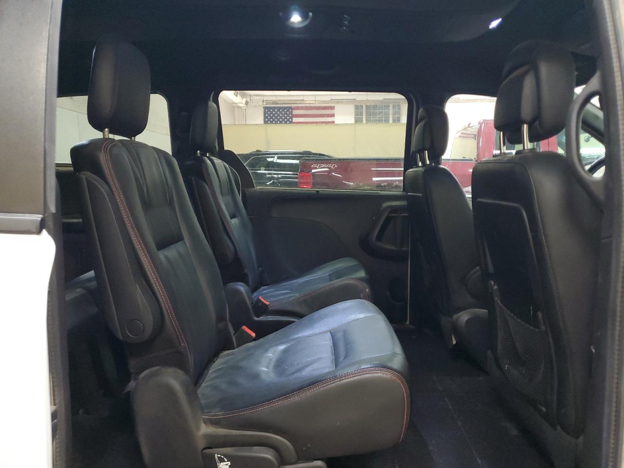 2019 Dodge Grand Caravan Gt VIN: 2C4RDGEG2KR695407 Lot: 92804075