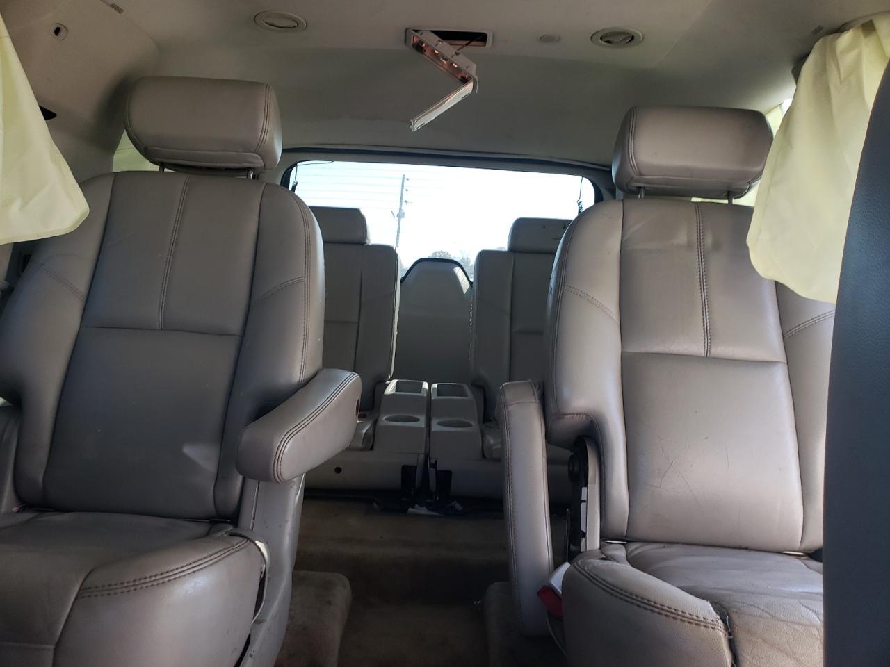 2007 GMC Yukon VIN: 1GKFK13077J128640 Lot: 92905935