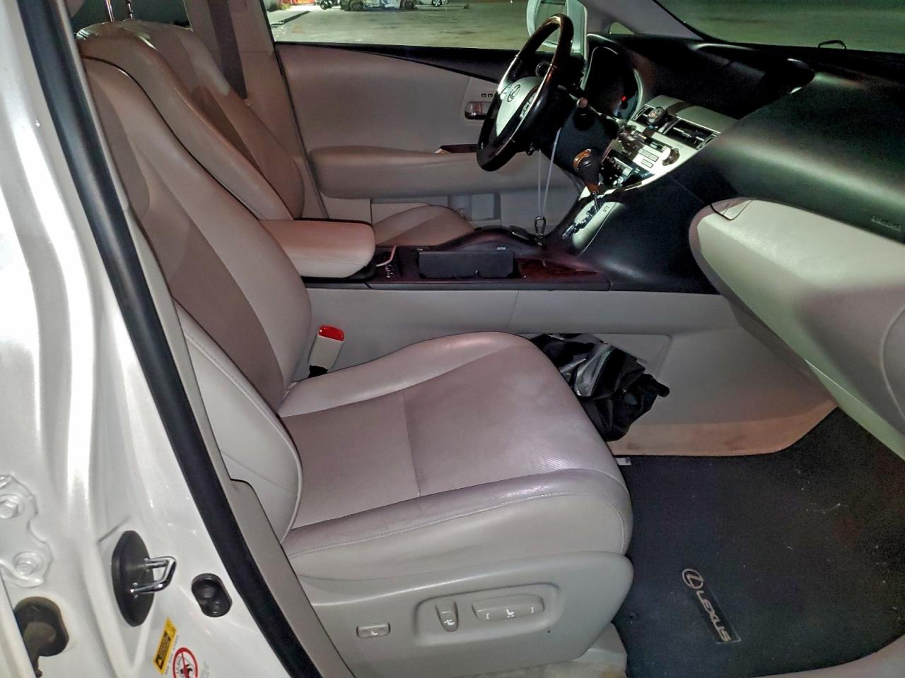 2011 Lexus Rx 350 VIN: 439335 Lot: 85440395