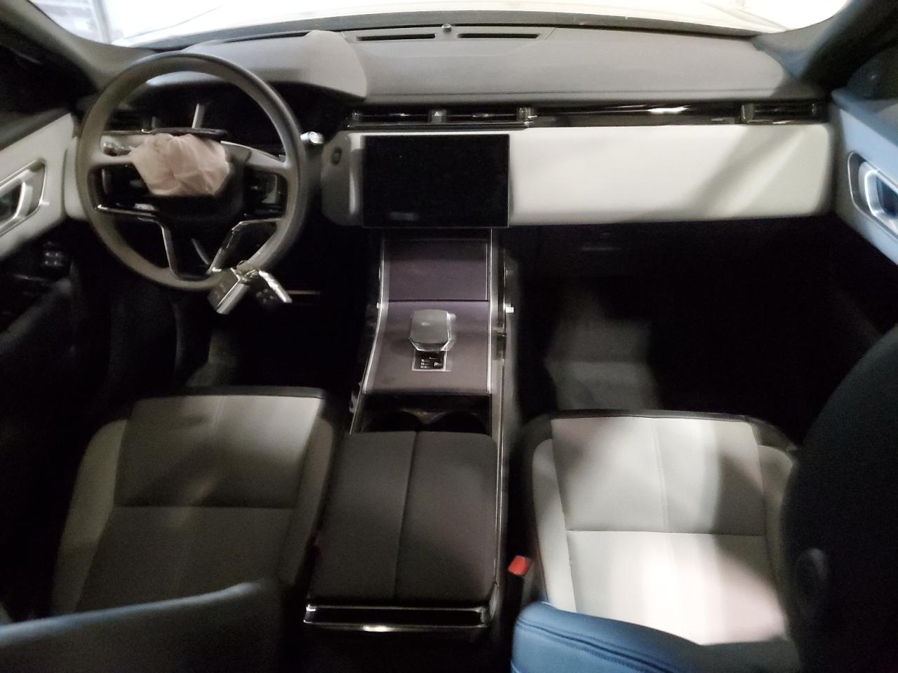 2026 Land Rover Range Rover Velar Dynamic Se VIN: SALYL2FU7TA816551 Lot: 91890175