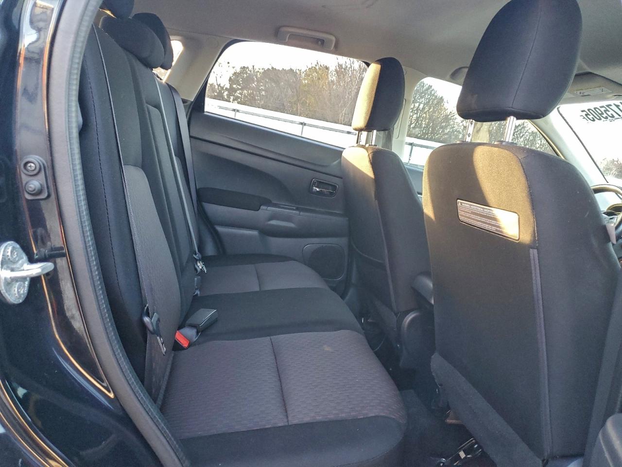 2017 Mitsubishi Outlander Sport Es VIN: JA4AP3AU6HZ070025 Lot: 94175905