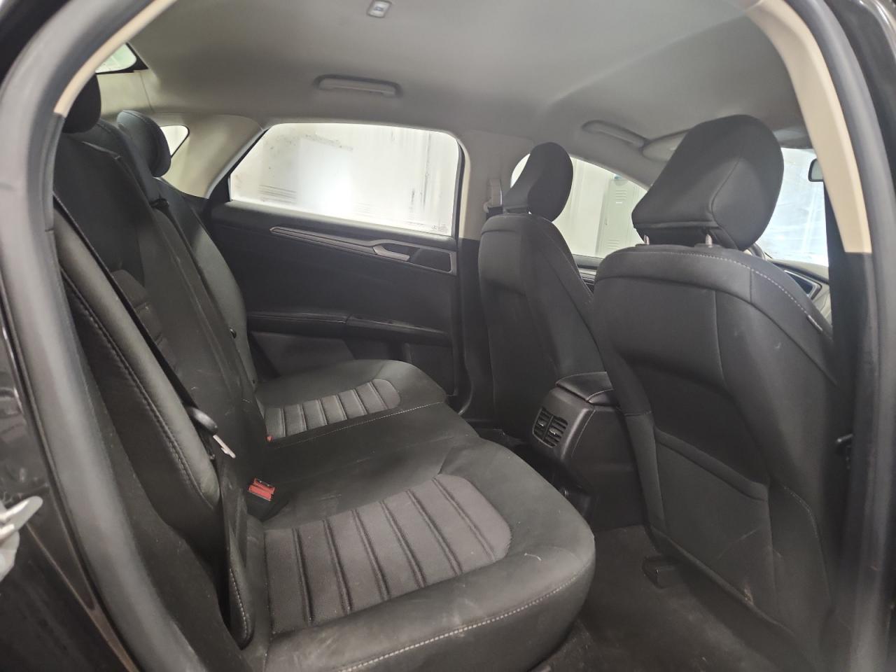 2020 Ford Fusion Se VIN: 3FA6P0HD1LR145863 Lot: 91098525