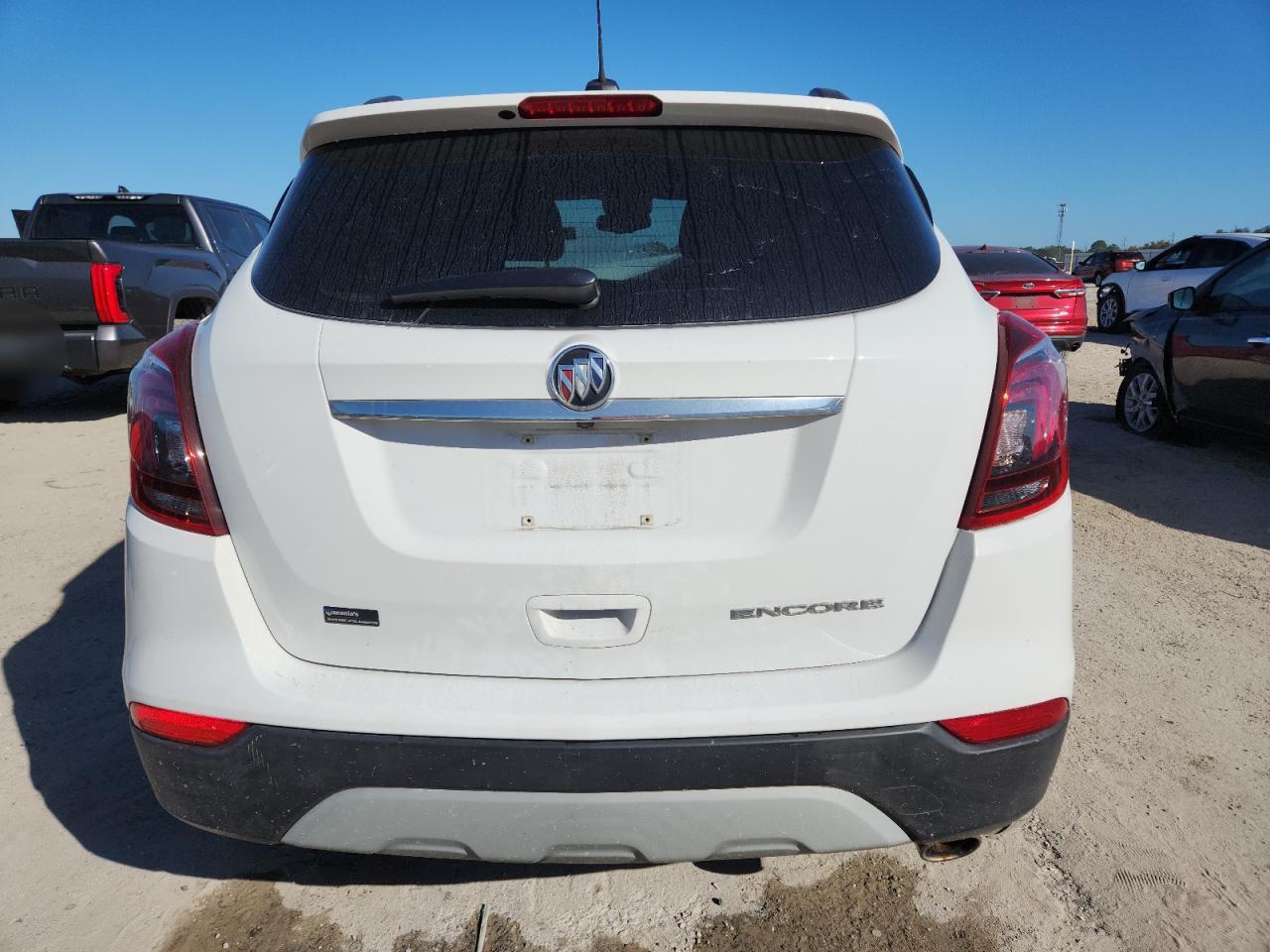 2022 Buick Encore Preferred VIN: KL4CJASM1NB500111 Lot: 91023805