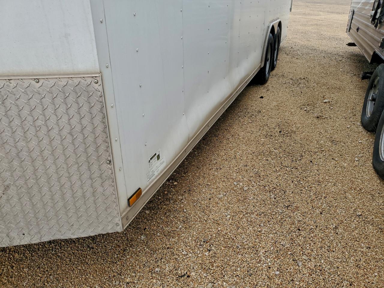 2017 Anvil At85X22Ta3 Enclosed Cargo Trailer VIN: 1A9BE2224HD820028 Lot: 92616815
