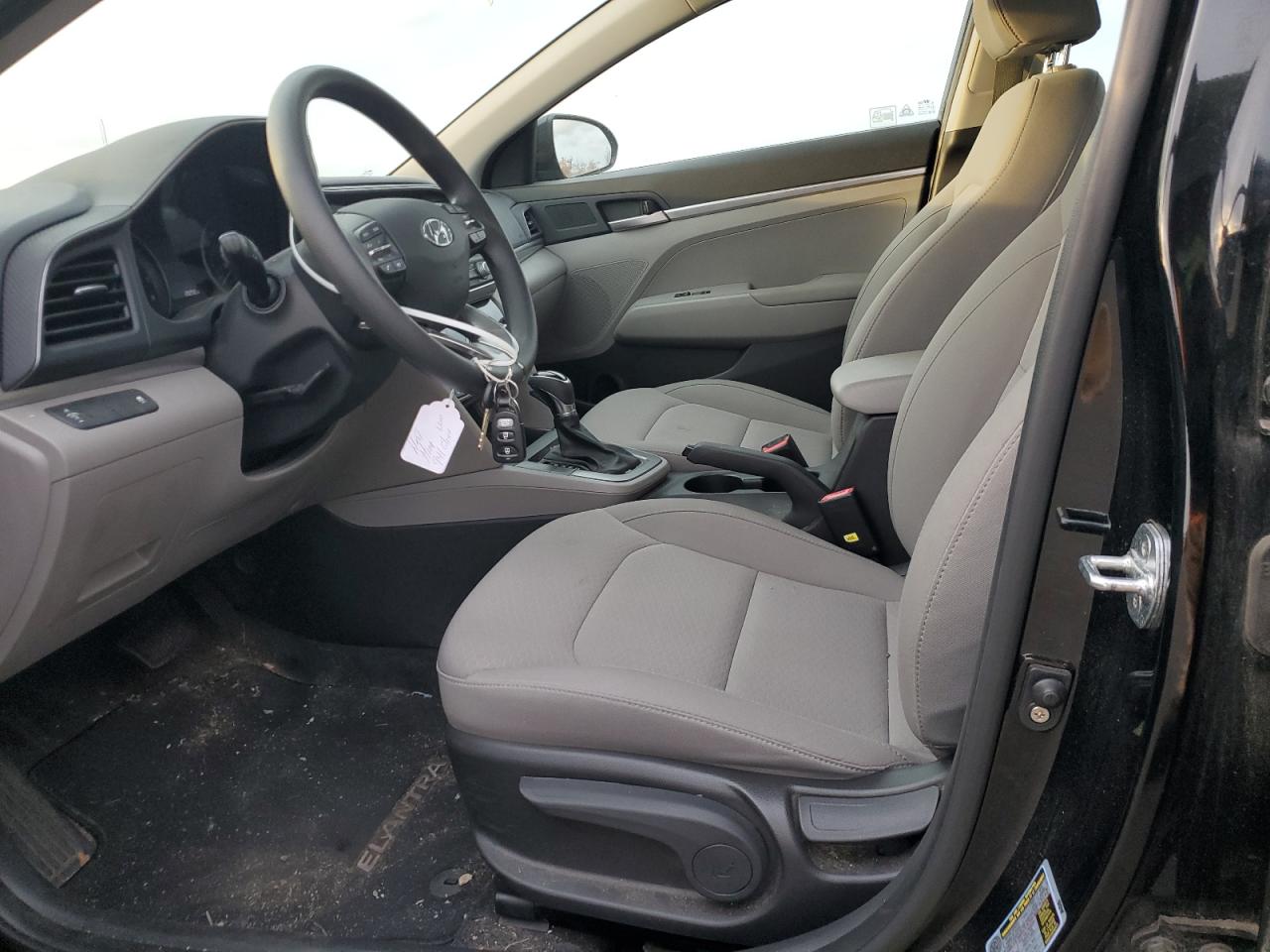 2019 Hyundai Elantra Se VIN: KMHD74LF9KU866601 Lot: 91832455