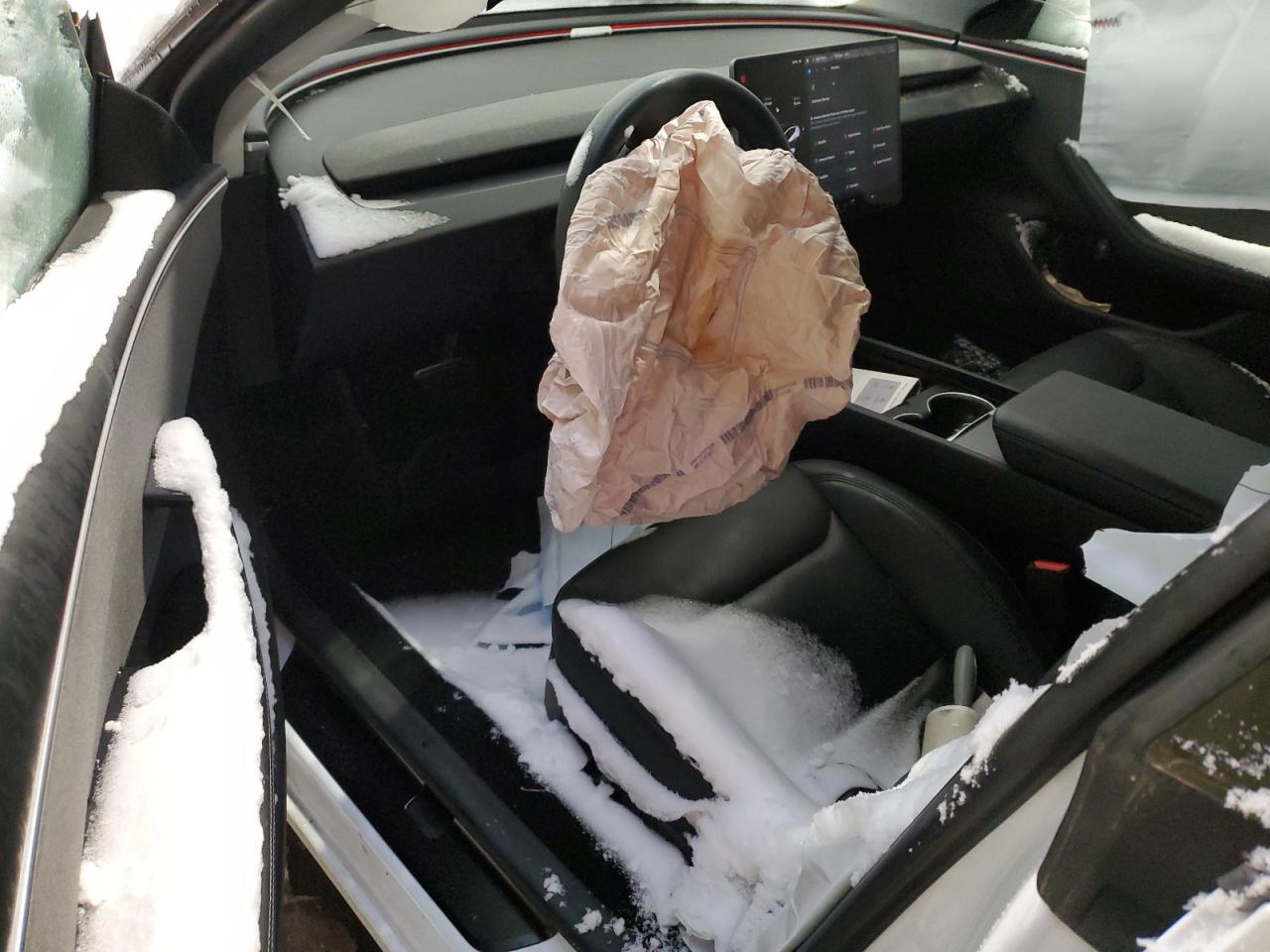 2024 Tesla Model 3 VIN: LRW3E7FA1RC058005 Lot: 91372505