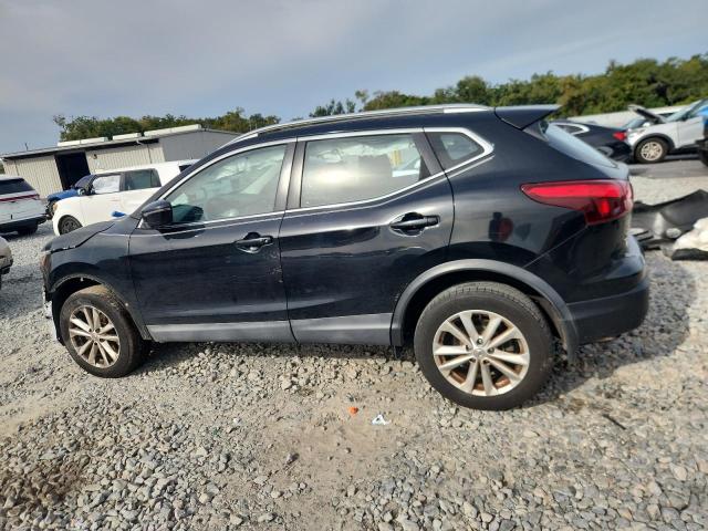  NISSAN ROGUE 2017 Черный