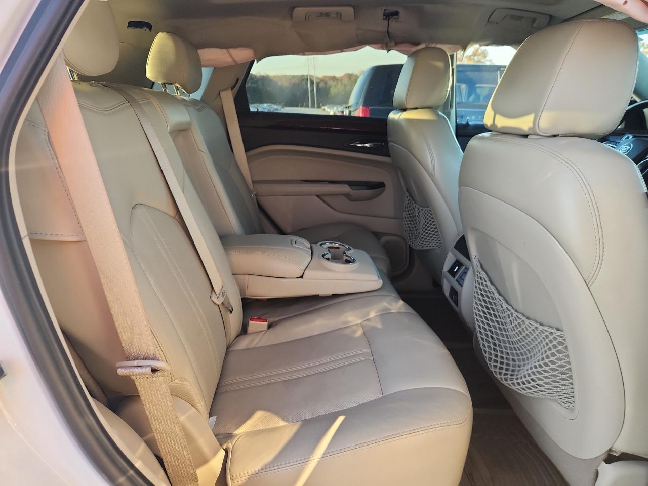 2016 Cadillac Srx Luxury Collection VIN: 3GYFNBE33GS553829 Lot: 92693525