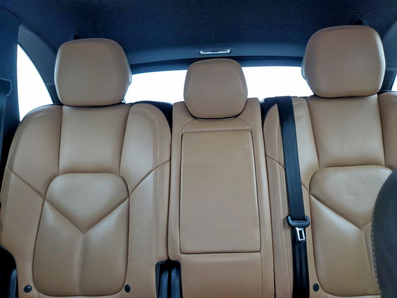 2018 Porsche Cayenne VIN: WP1AA2A24JKA07678 Lot: 92062355