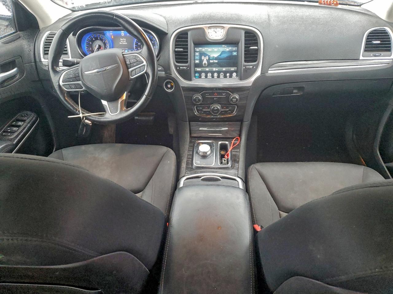 2019 Chrysler 300 Touring VIN: 2C3CCAAG8KH610026 Lot: 93875655