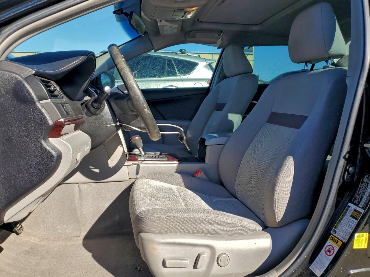 2014 Toyota Camry L VIN: 4T1BF1FK2EU758147 Lot: 94377485