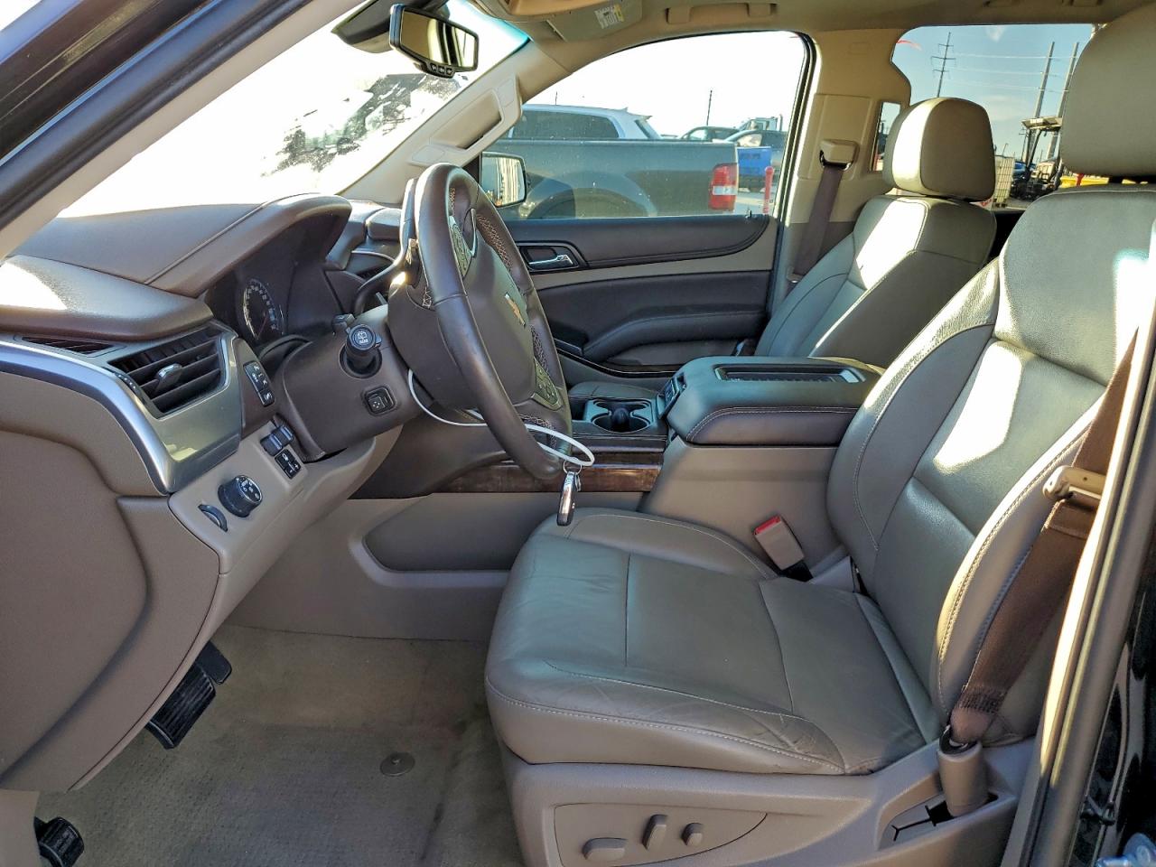 2017 Chevrolet Tahoe C1500 Lt VIN: 1GNSCBKC9HR350079 Lot: 93950015