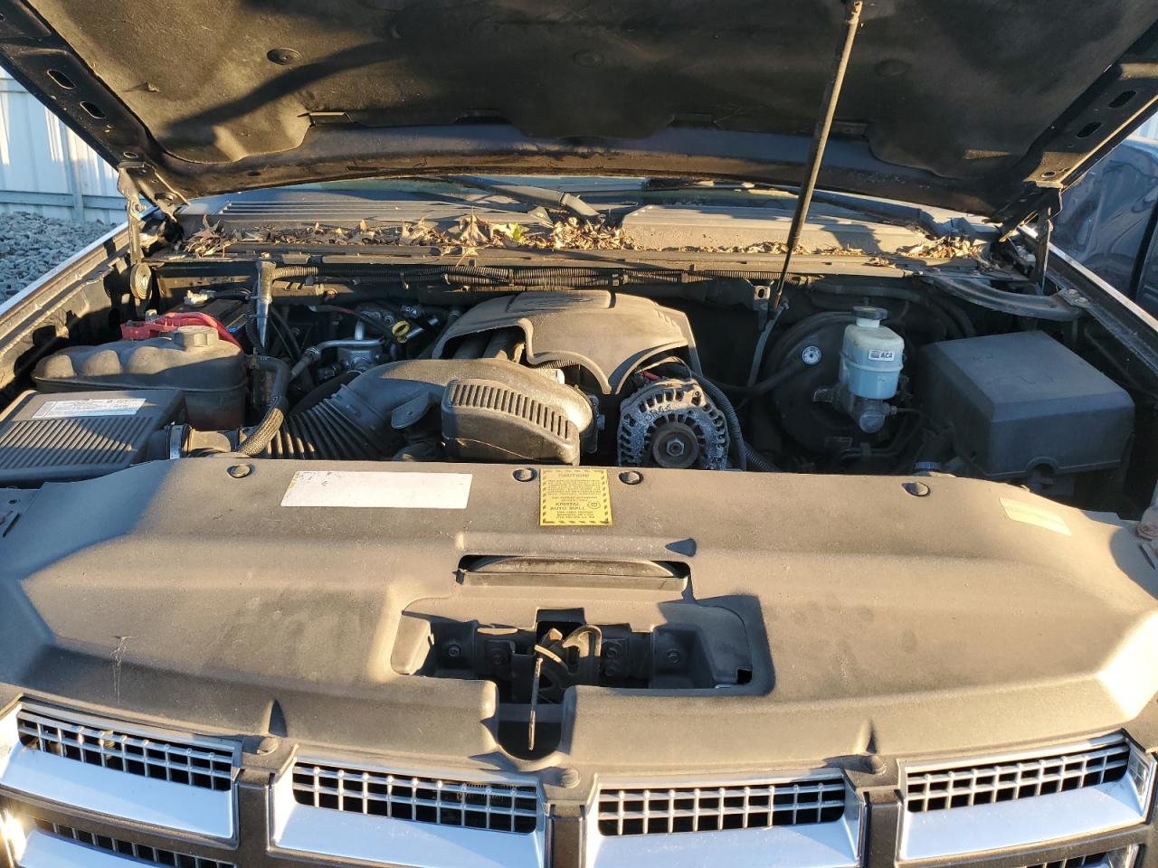 2008 Cadillac Escalade Luxury VIN: 1GYFK63828R162710 Lot: 91021735