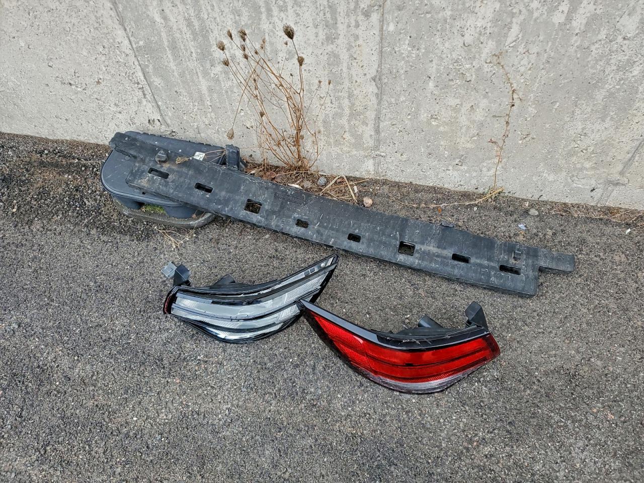 2022 Nissan Sentra Sr VIN: 3N1AB8DV7NY256493 Lot: 95233595