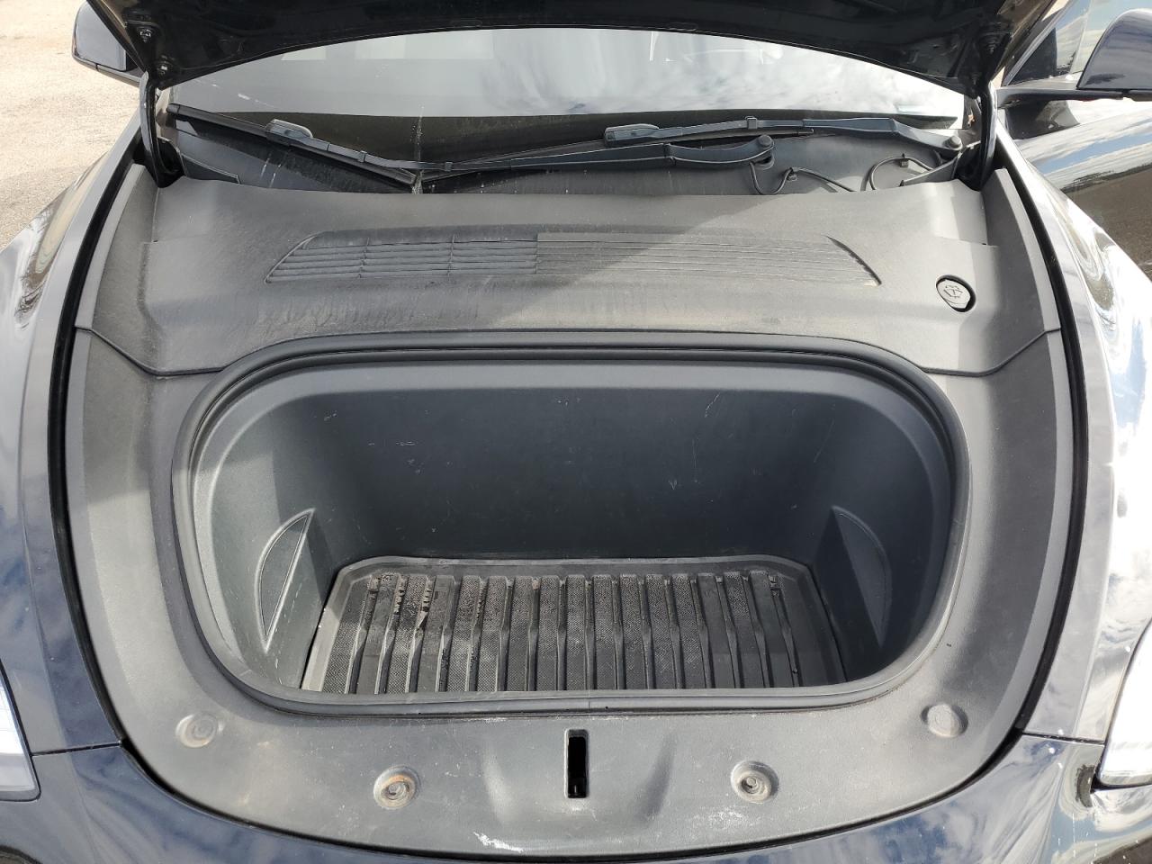 2021 Tesla Model Y VIN: 5YJYGDEE2MF141766 Lot: 92433805