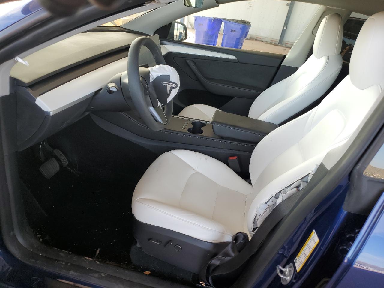 2024 Tesla Model Y VIN: 7SAYGDED0RF114874 Lot: 92226465