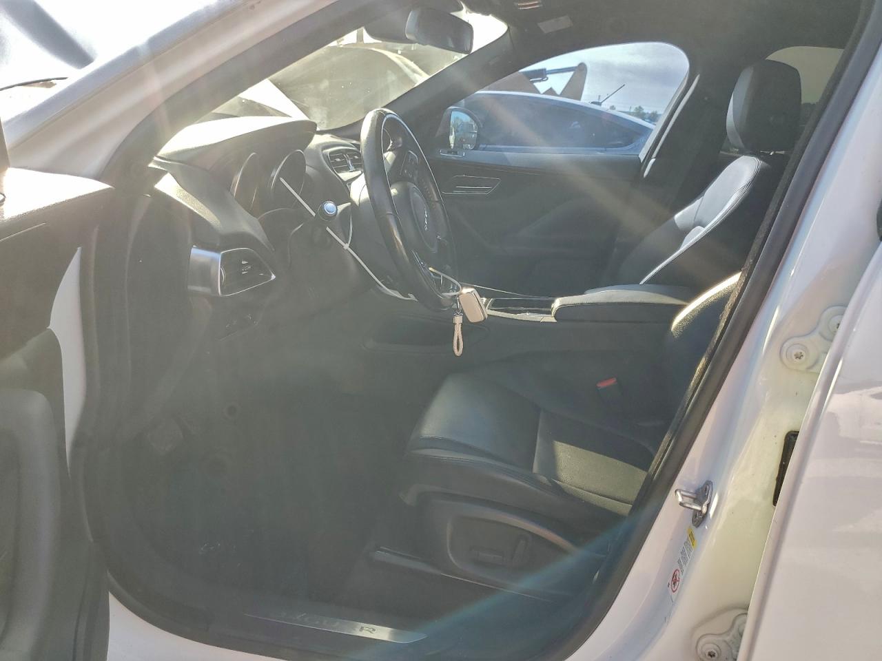 2018 Jaguar F-Pace Premium VIN: SADCJ2FX8JA328986 Lot: 94541995