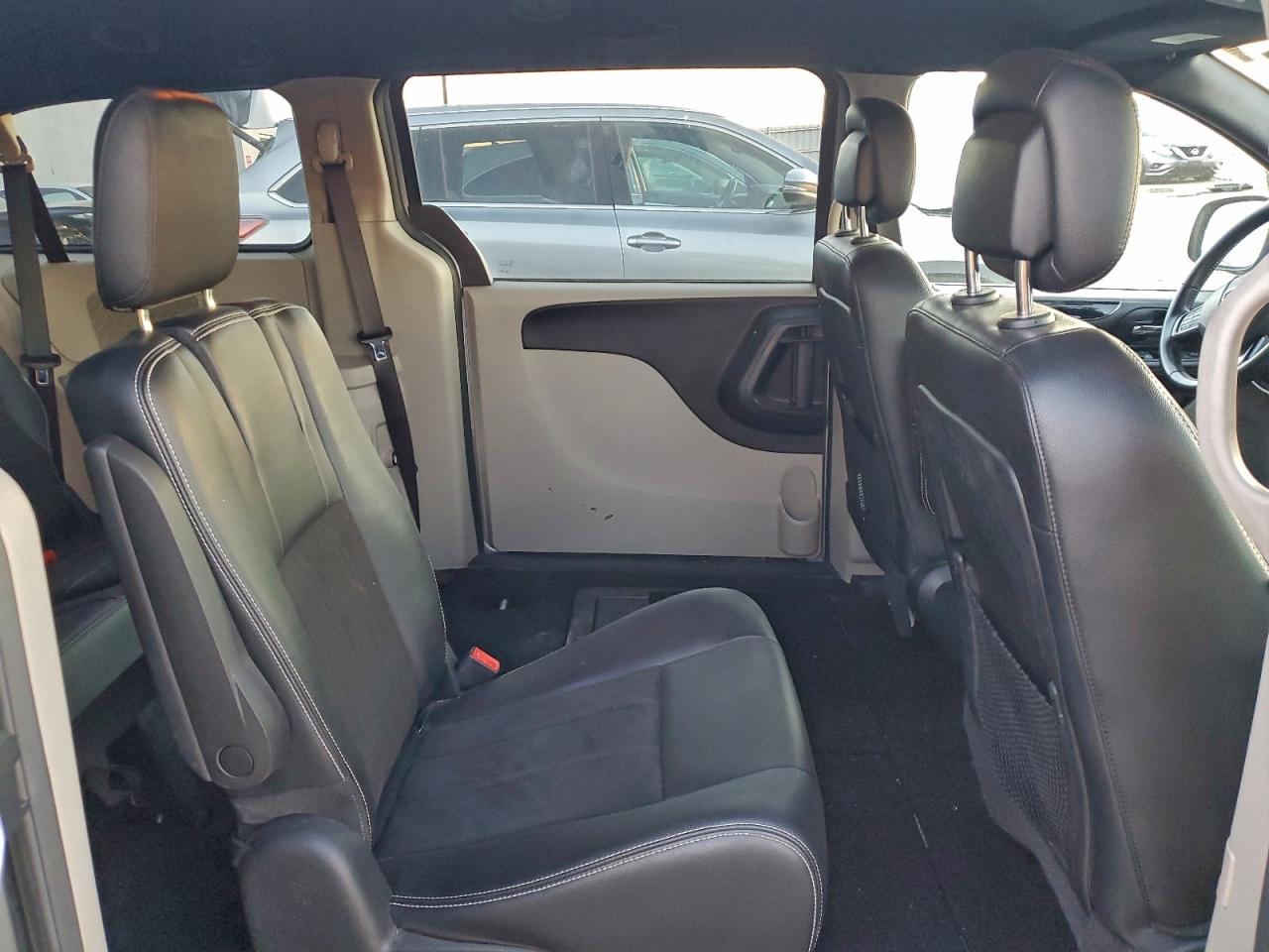 2019 Dodge Grand Caravan Sxt VIN: 2C4RDGCG3KR676190 Lot: 94147615