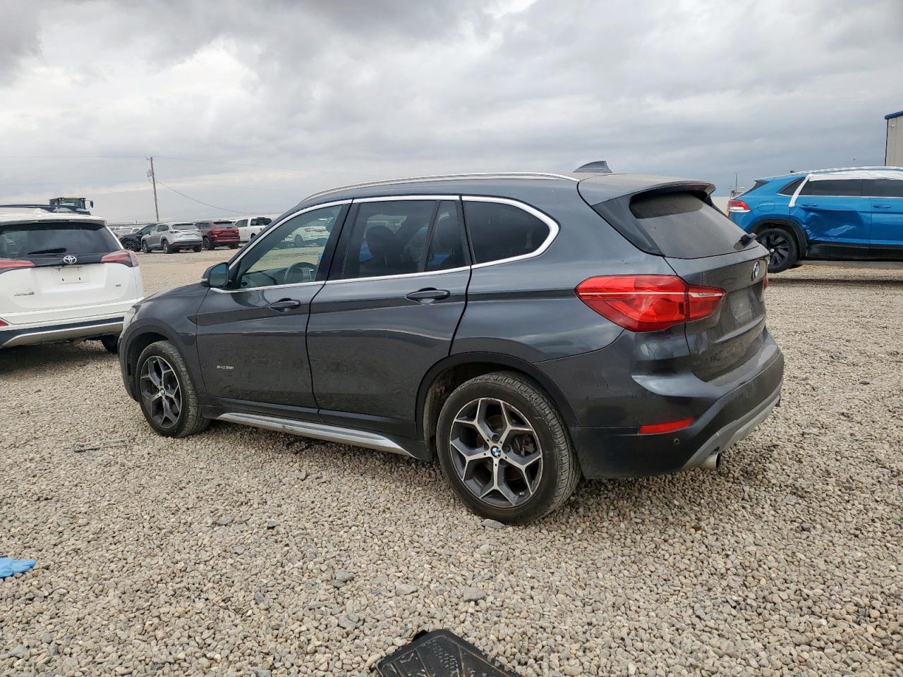 2018 BMW X1 xDrive28I VIN: WBXHT3C30J5K24314 Lot: 92666145