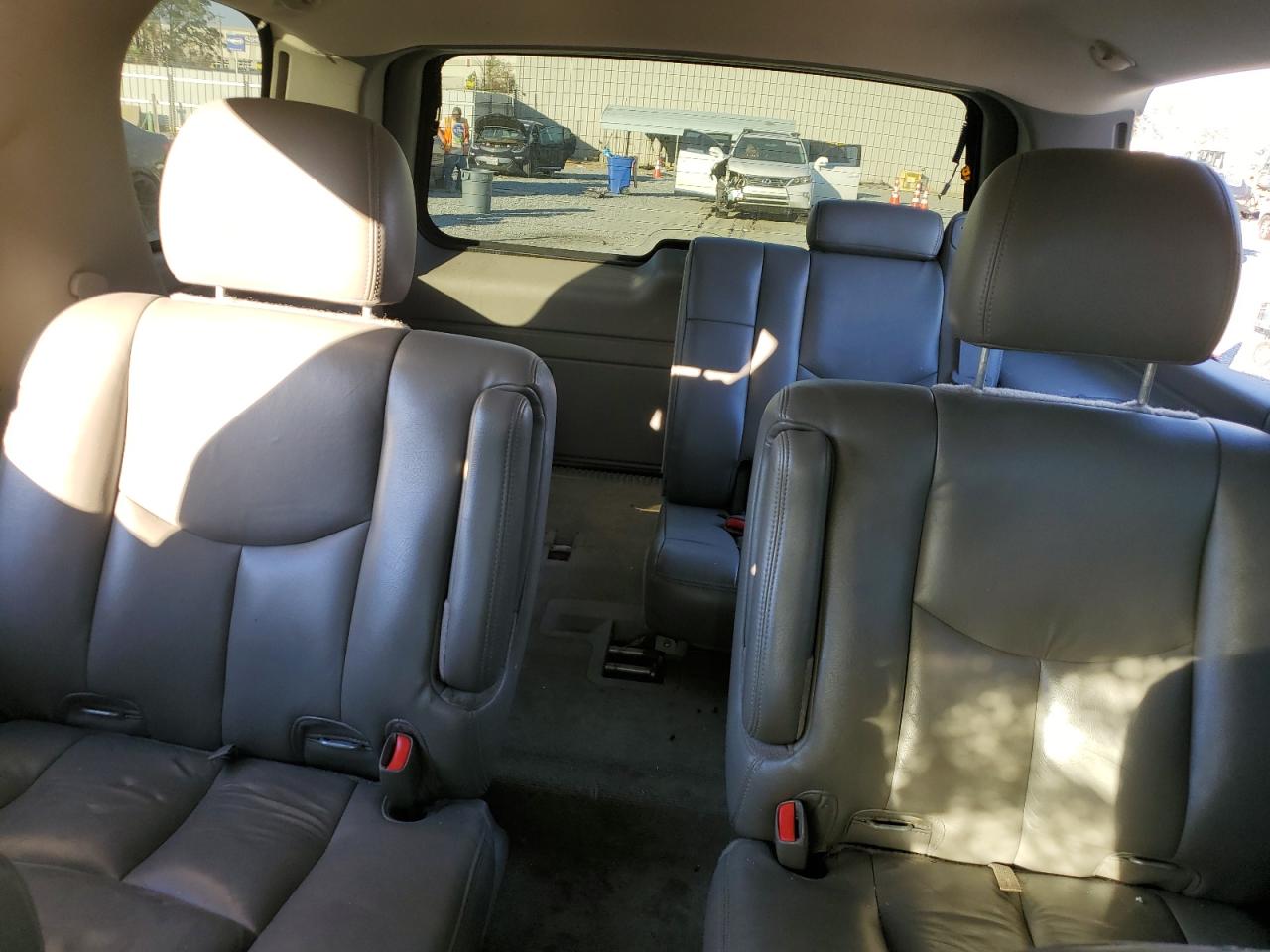 2005 Chevrolet Tahoe K1500 VIN: 1GNEK13T15R116507 Lot: 92578535