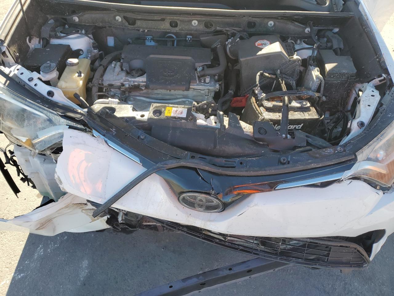 2017 Toyota Rav4 Xle VIN: JTMWFREV5HD103128 Lot: 92532355