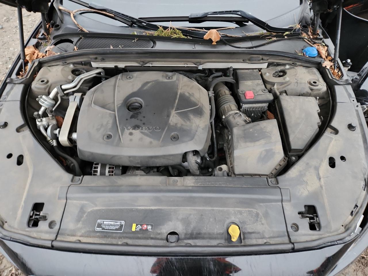 2017 Volvo S90 T6 Momentum VIN: YV1A22MK6H1016113 Lot: 93379205