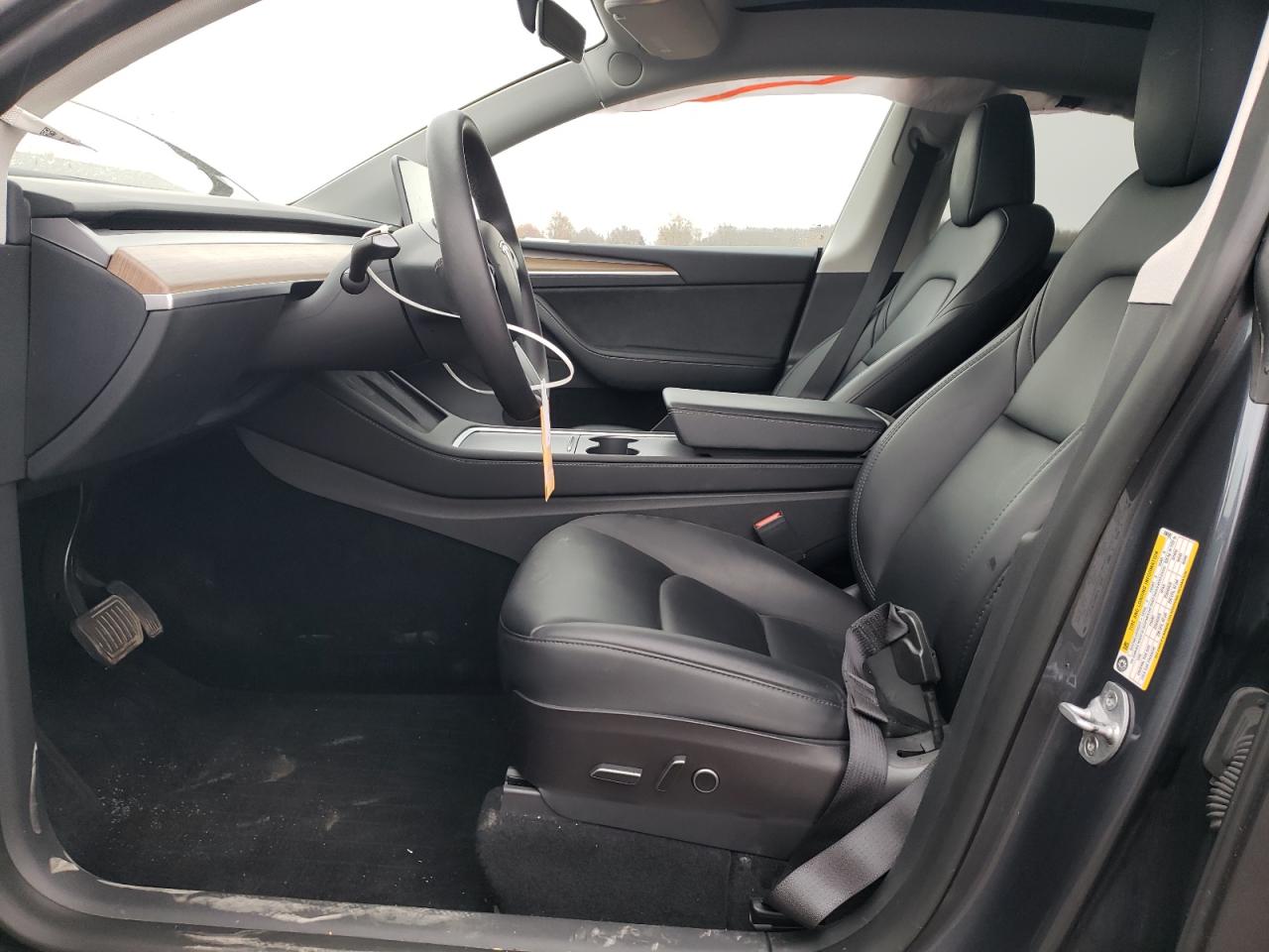 2023 Tesla Model Y VIN: 7SAYGAEE3PF690592 Lot: 92982685