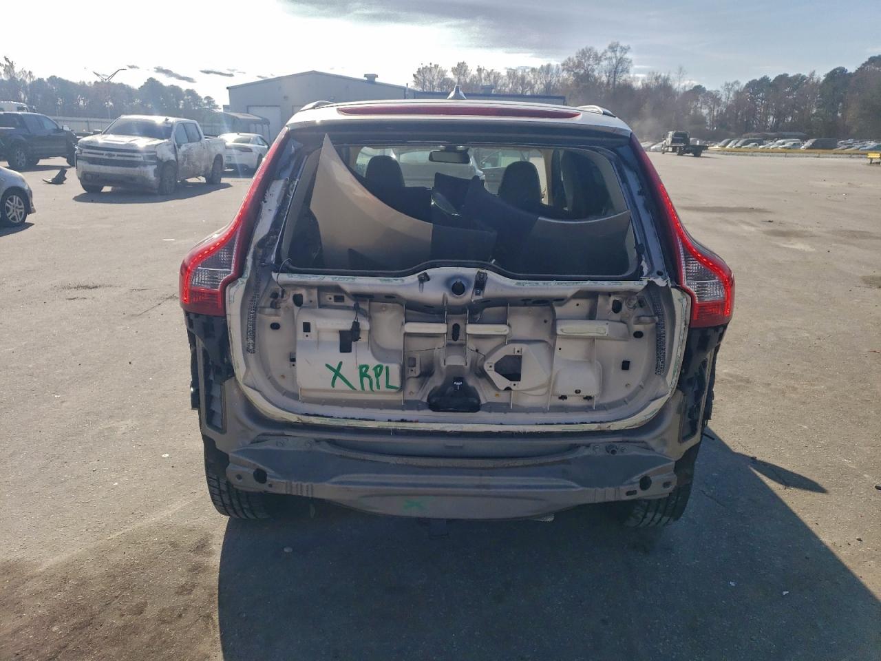 2012 Volvo Xc60 3.2 VIN: YV4952DL8C2295251 Lot: 93757365