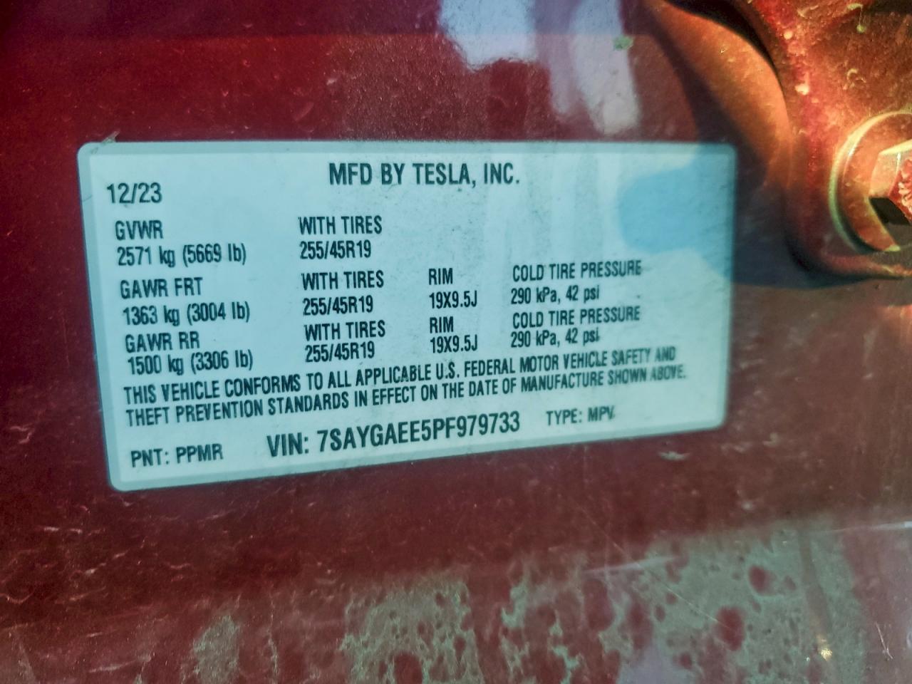 2023 Tesla Model Y VIN: 7SAYGAEE5PF979733 Lot: 94965935
