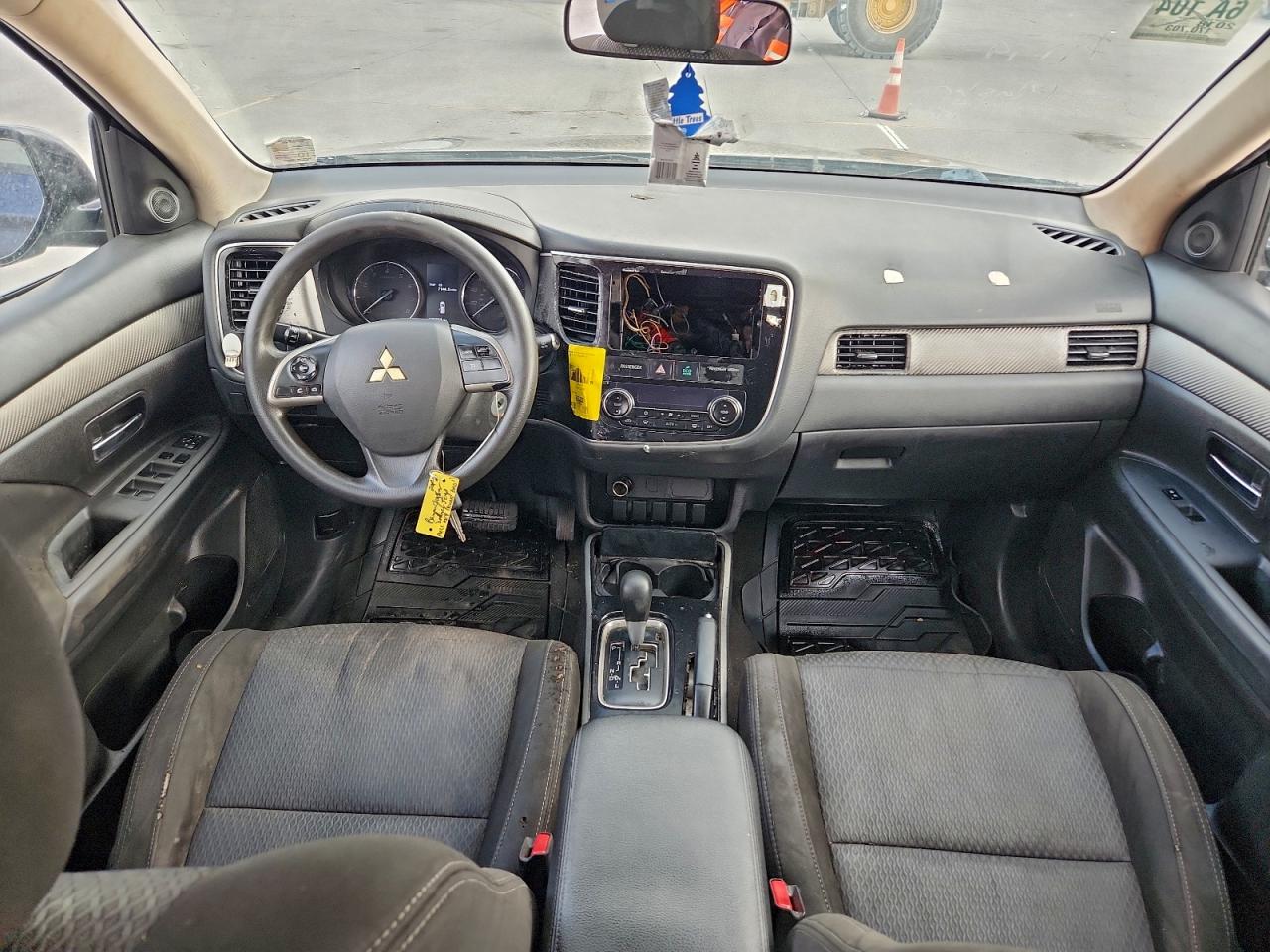 2018 Mitsubishi Outlander Se VIN: JA4AZ3A32JZ061247 Lot: 94073015