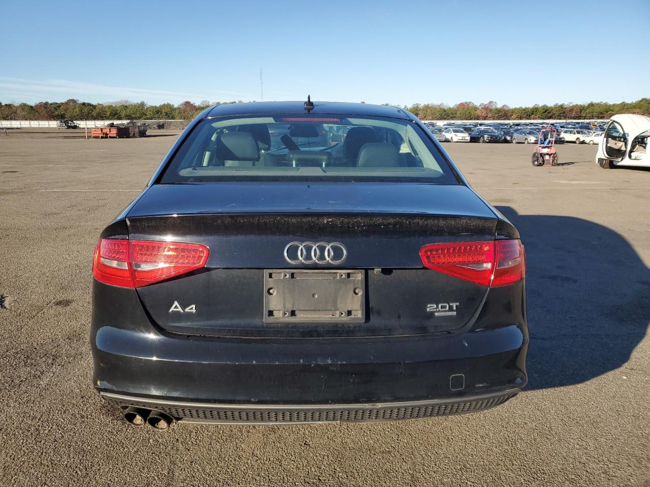 2015 Audi A4 Premium VIN: WAUBFAFL4FN008996 Lot: 92830645