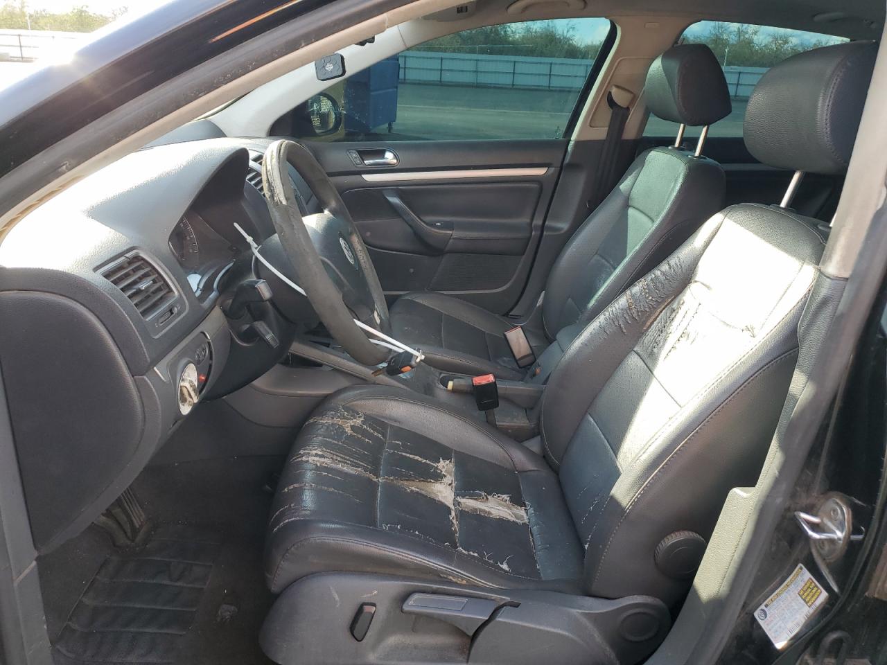 2005 Volkswagen New Jetta 2.5L Option Package 1 VIN: 3VWSF71K45M601929 Lot: 93384745