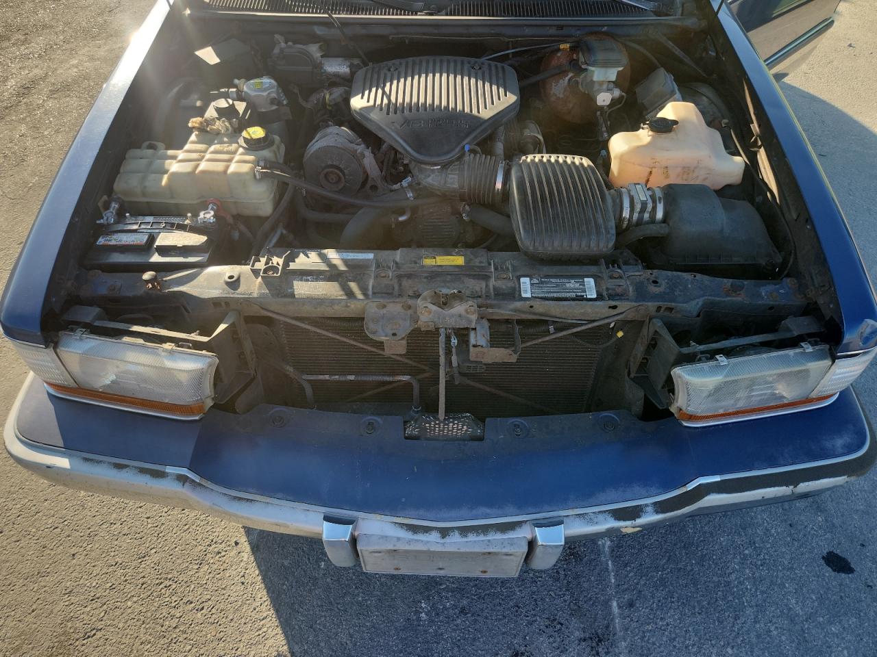 1995 Buick Roadmaster VIN: 1G4BN52P6SR400754 Lot: 92871085