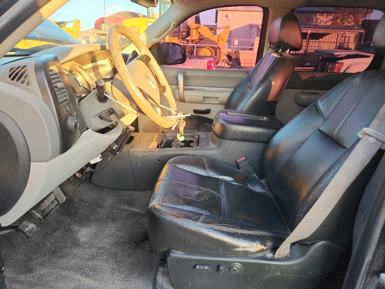 2008 GMC Sierra C1500 VIN: 2GTEC13C381180972 Lot: 71911615