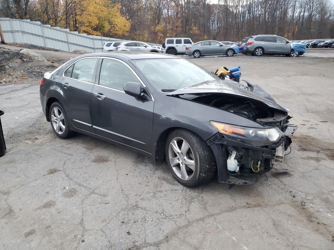 Фото: JH4CU2F65EC004753