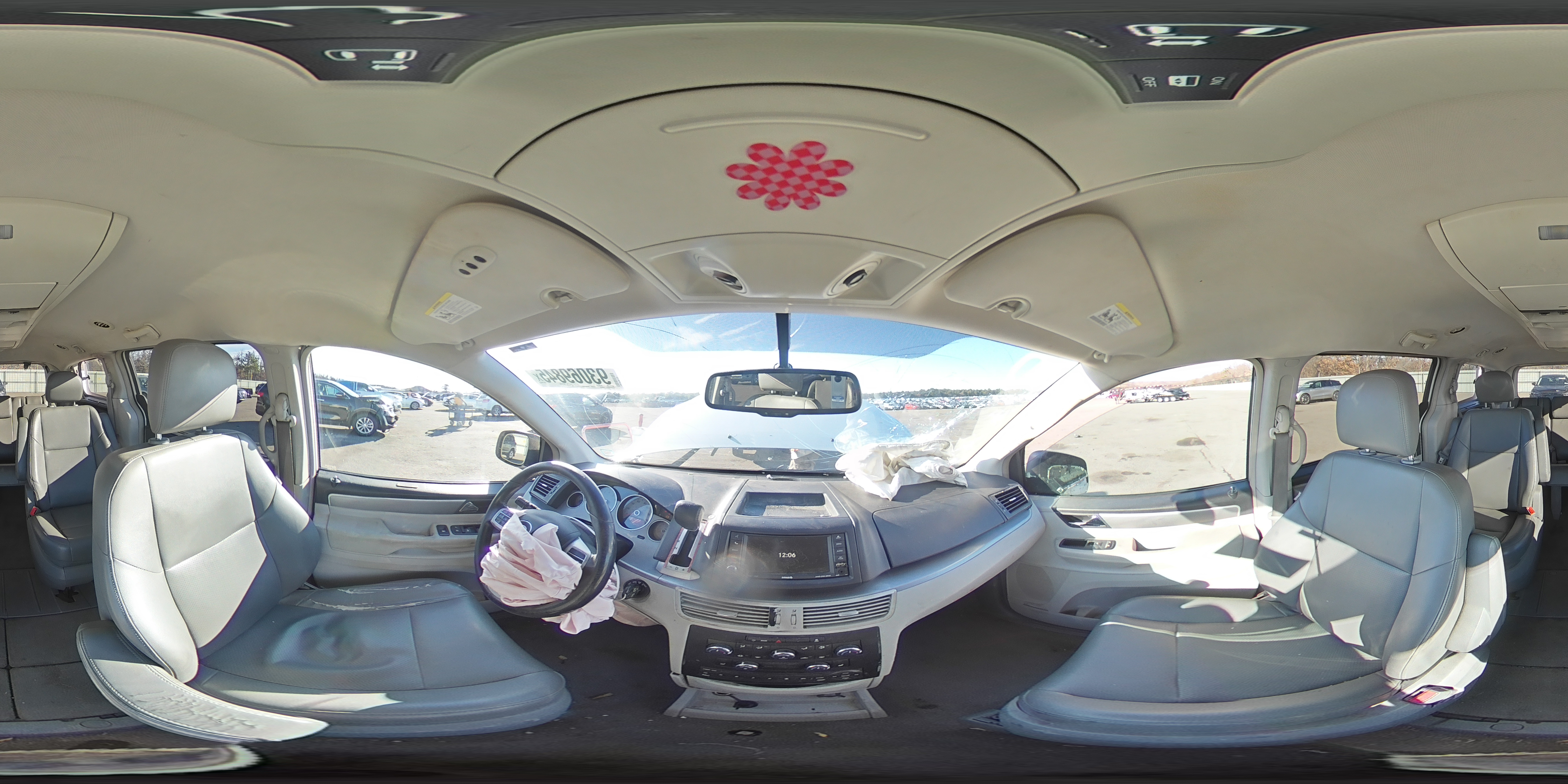 2011 Volkswagen Routan Se VIN: 2V4RW3DG7BR740318 Lot: 93069845