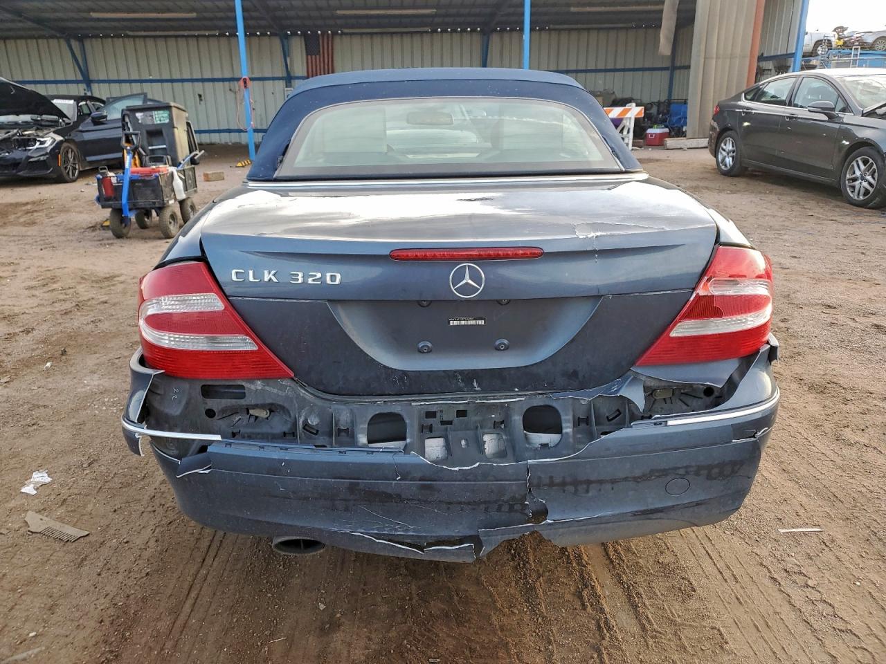 2005 Mercedes-Benz Clk 320 VIN: WDBTK65G35T040982 Lot: 94777745