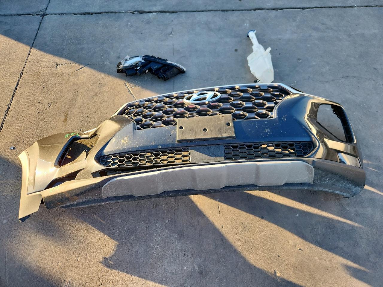 2020 Hyundai Santa Fe Sel VIN: 5NMS33AD8LH239285 Lot: 92908975