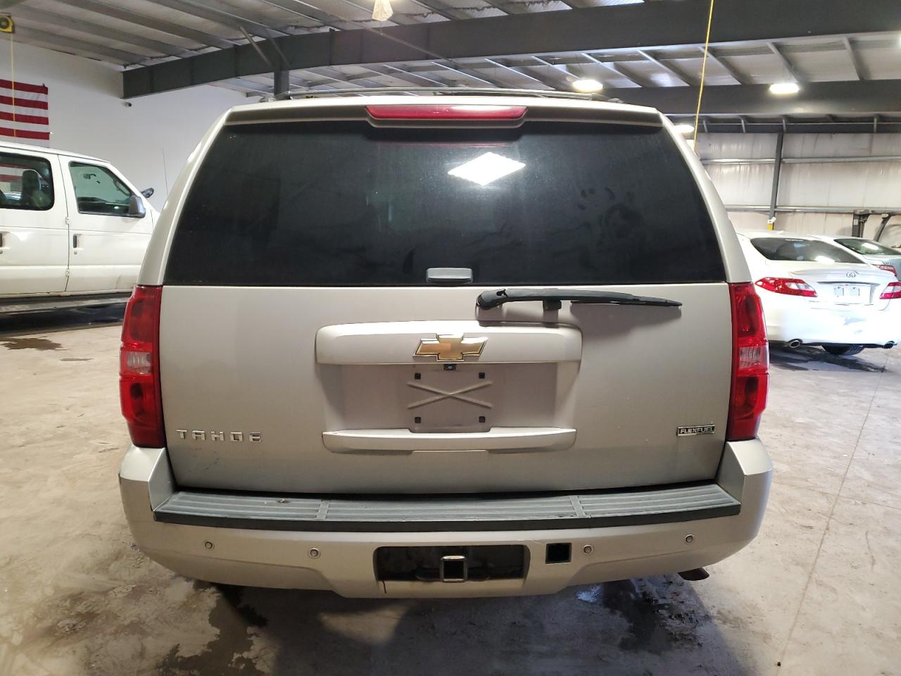 2007 Chevrolet Tahoe K1500 VIN: 1GNFK13037R299308 Lot: 93610845