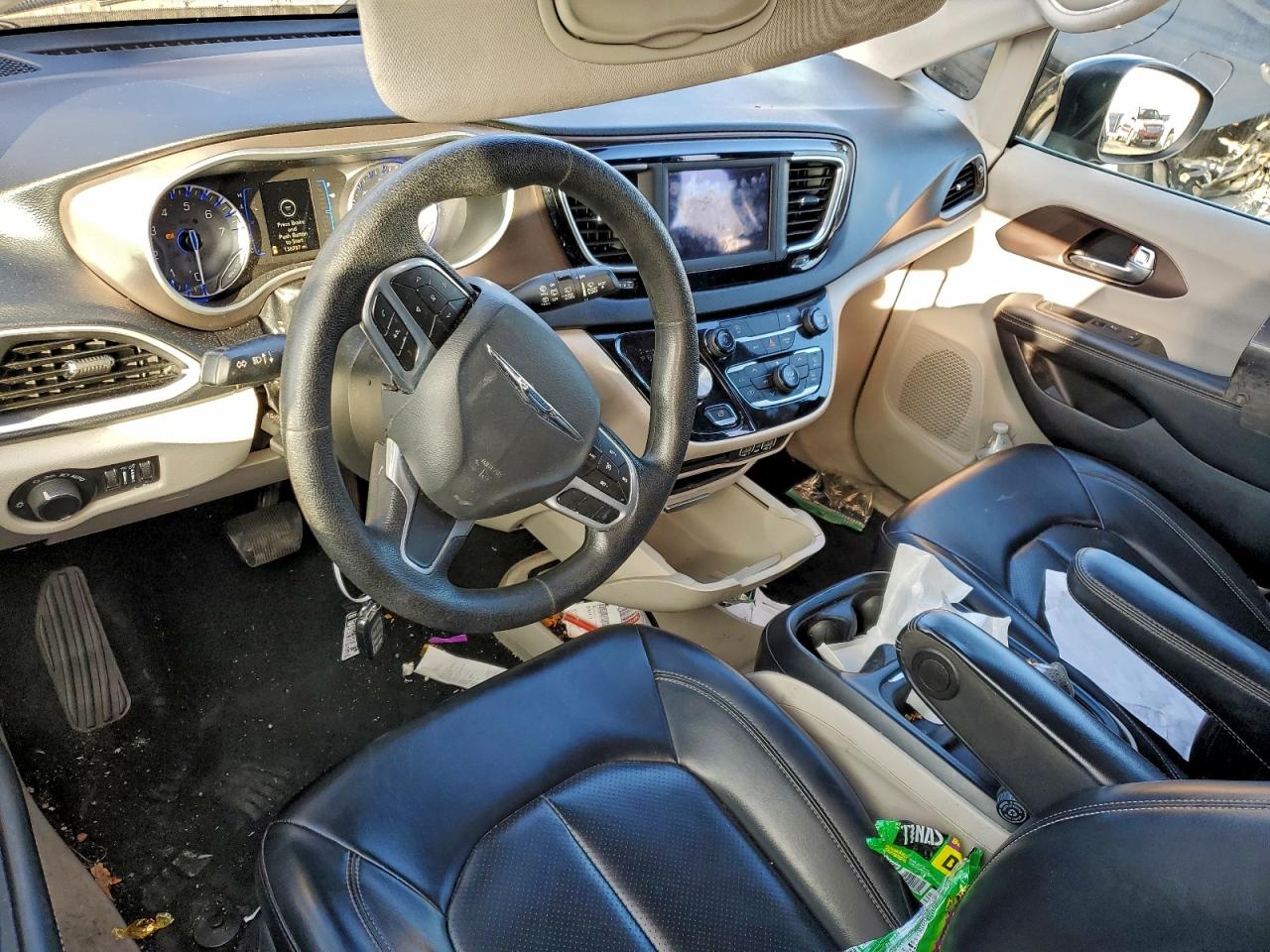 2021 Chrysler Voyager Lxi VIN: 2C4RC1DG8MR505808 Lot: 94218605