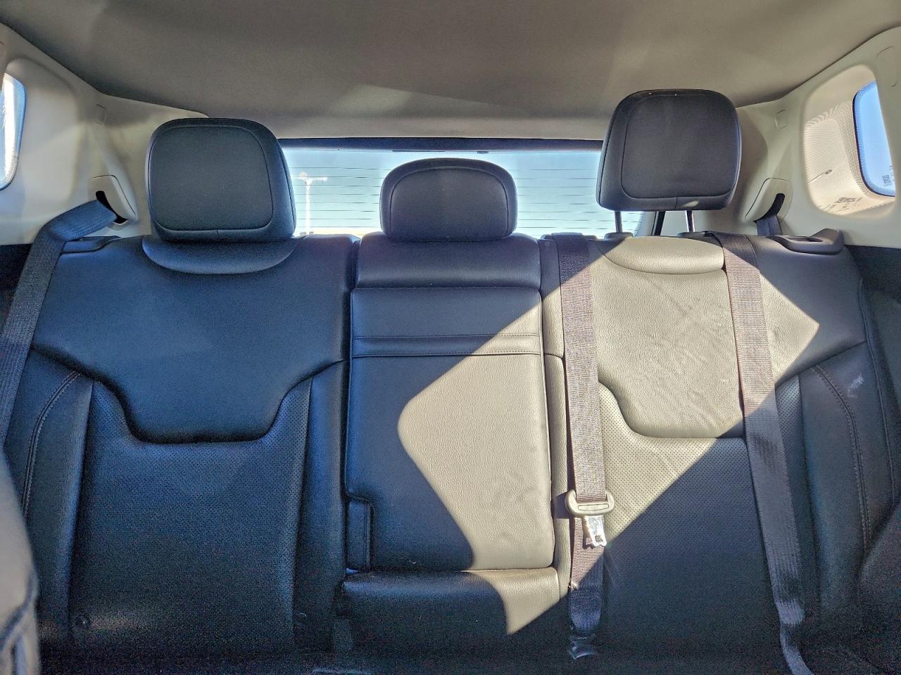 2018 Jeep Compass Limited VIN: 3C4NJDCB9JT267004 Lot: 93659785