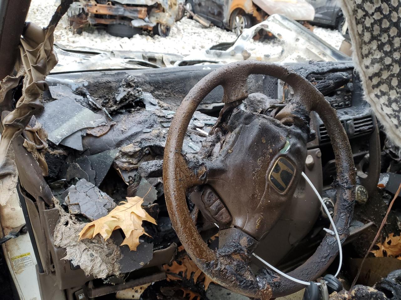 2002 Honda Cr-V Ex VIN: JHLRD78812C057939 Lot: 93176415