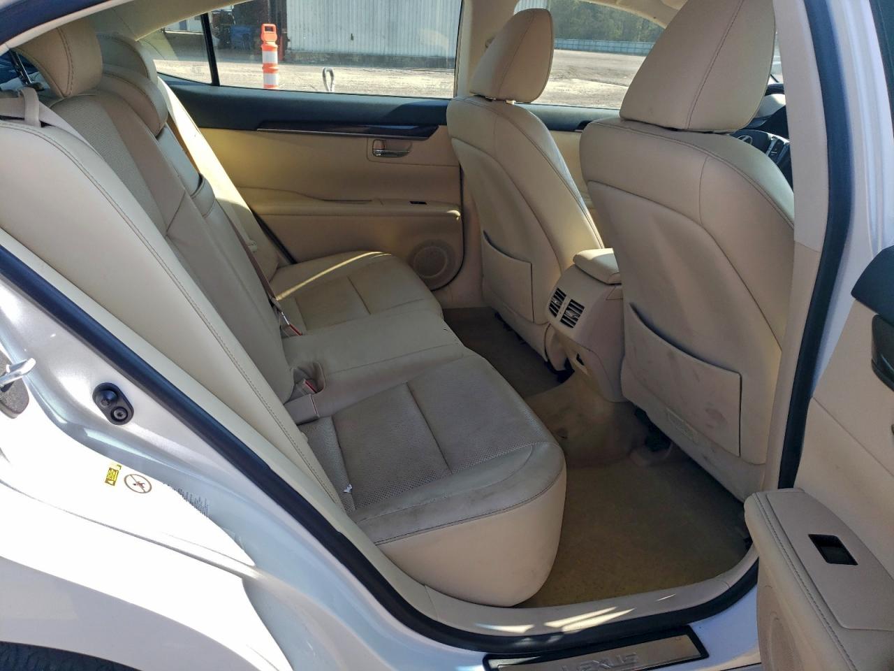 2015 Lexus Es 350 VIN: JTHBK1GG8F2203225 Lot: 93041085