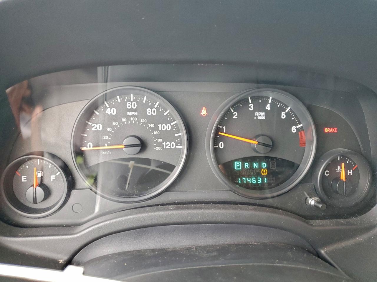 2011 Jeep Compass Sport VIN: 1J4NT1FB5BD229372 Lot: 92392375