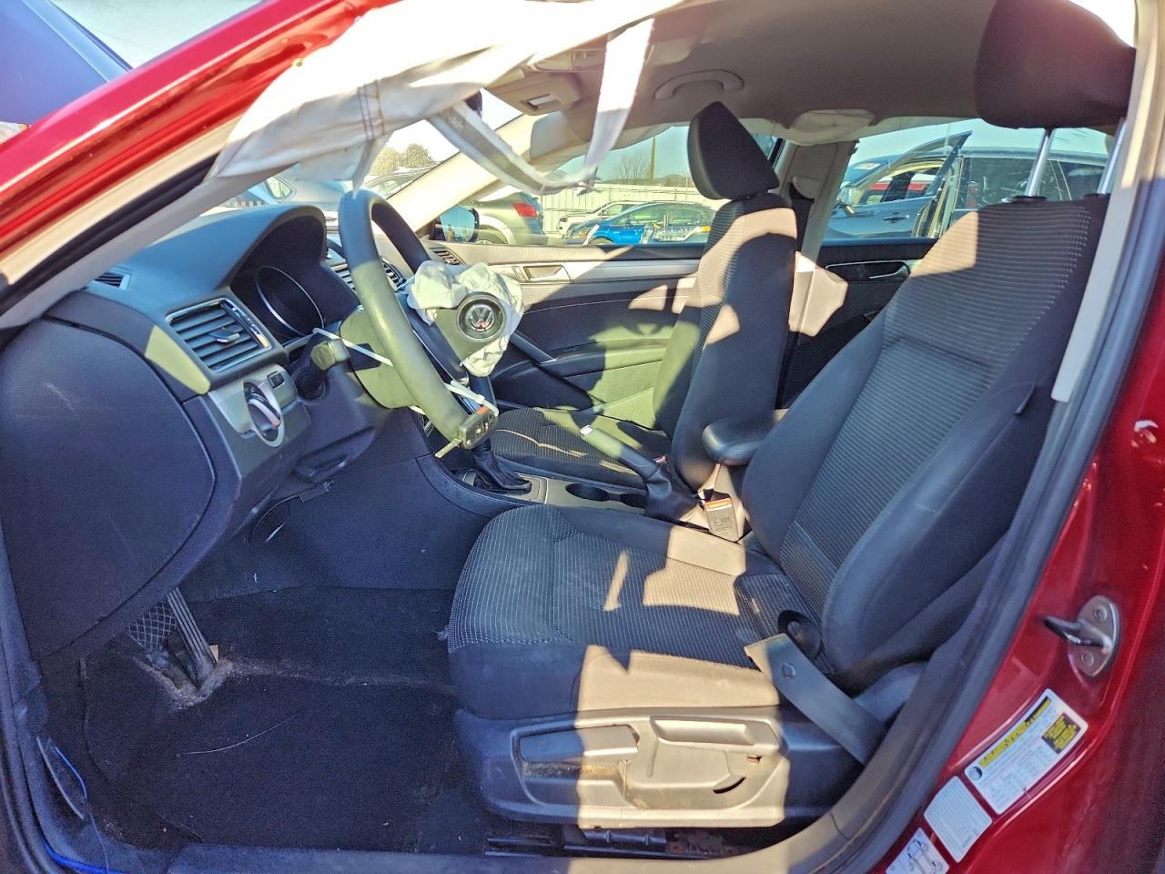 2016 Volkswagen Passat S VIN: 1VWAS7A31GC052064 Lot: 93775345