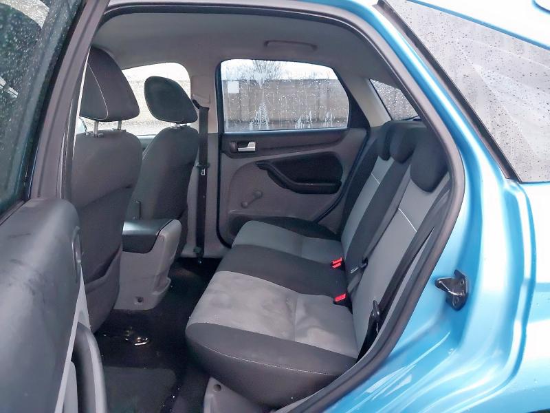 2010 FORD FOCUS 1.6 ZETEC 5DR