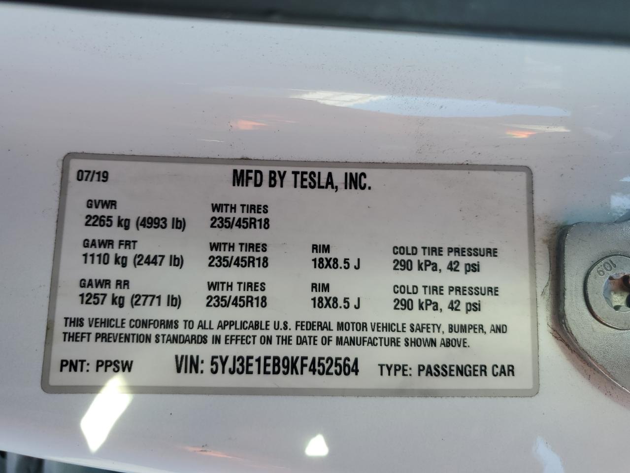 2019 Tesla Model 3 VIN: 5YJ3E1EB9KF452564 Lot: 92123805